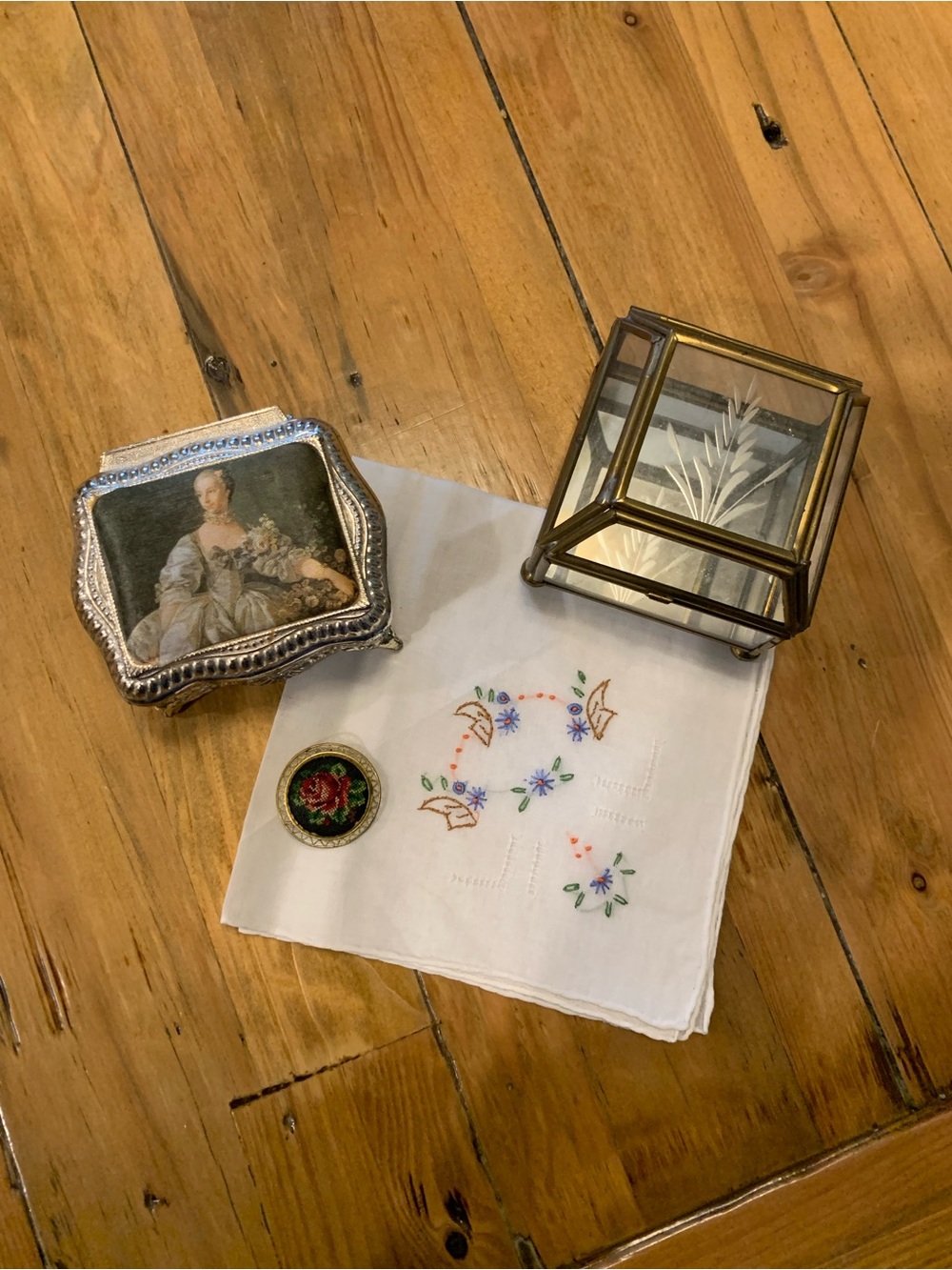 Glass and Brass Jewelry Trinket Box - Gold Tone